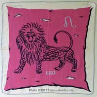 Leo, Pink